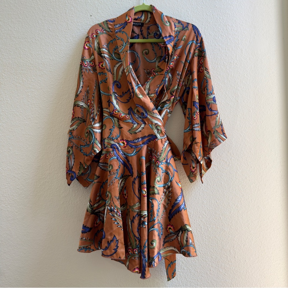 Kimono wrap mini dress Brown with leaf print Size M